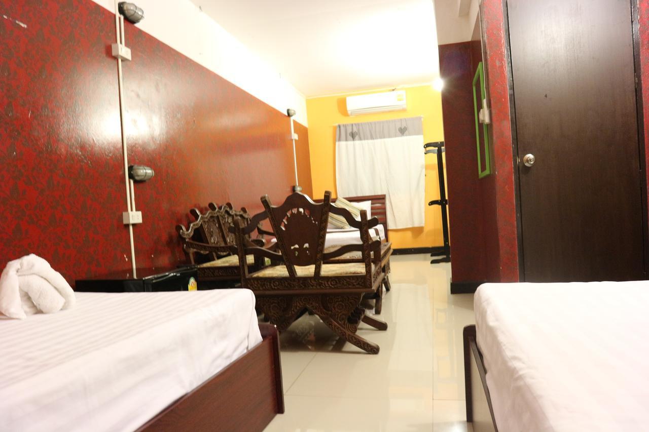 Albergue 999 Triplenine Chiangmai Chiang Mai Exterior foto